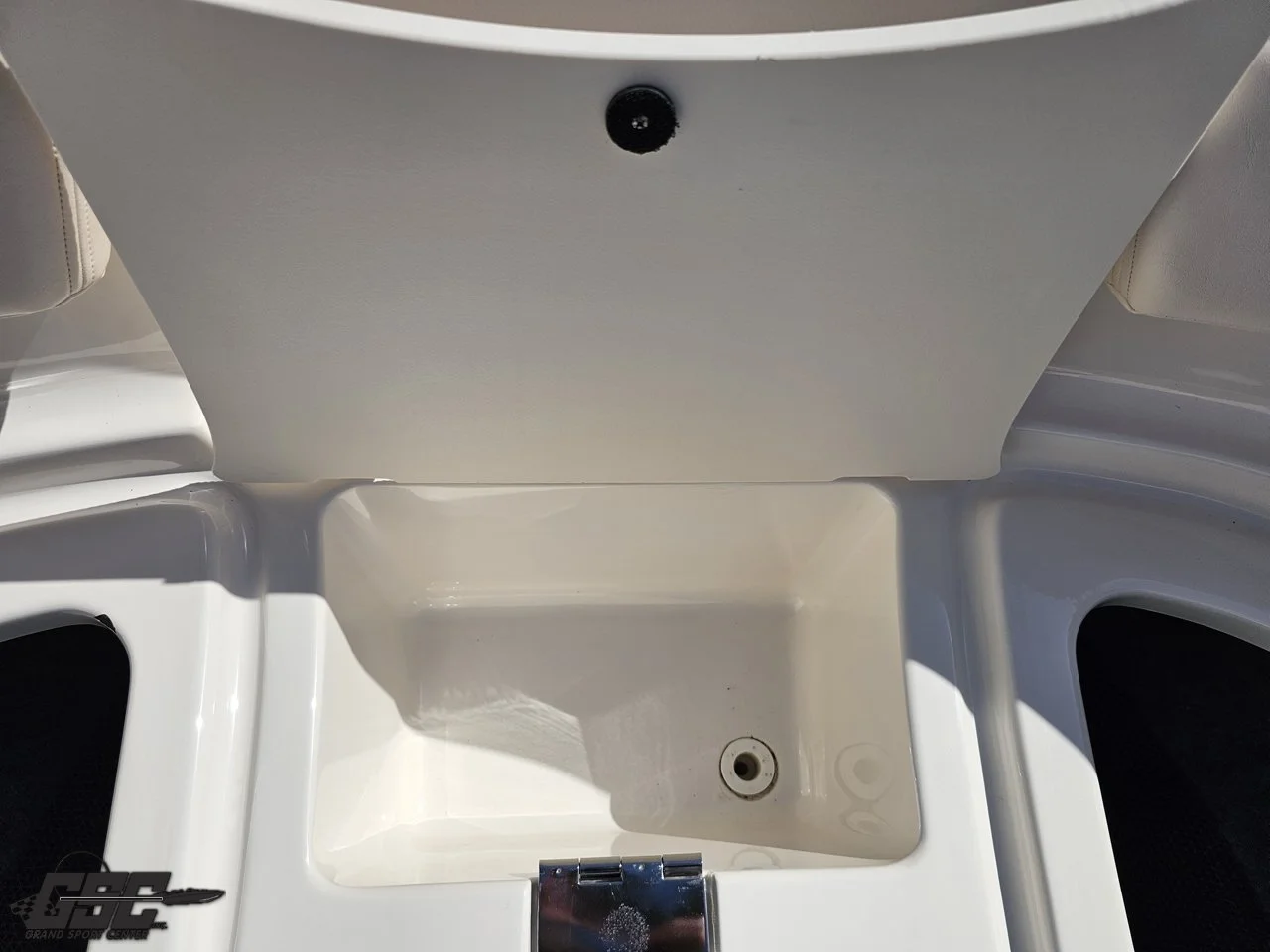 07 019.jpg