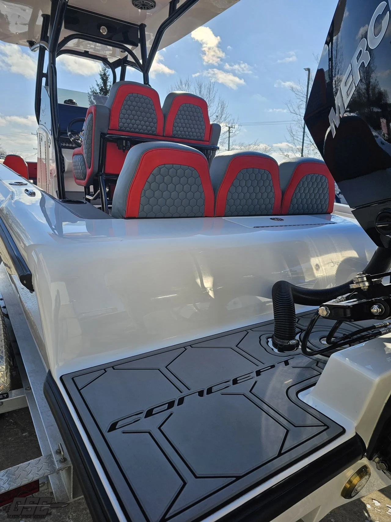 2025 Concept 27CC (29).jpg