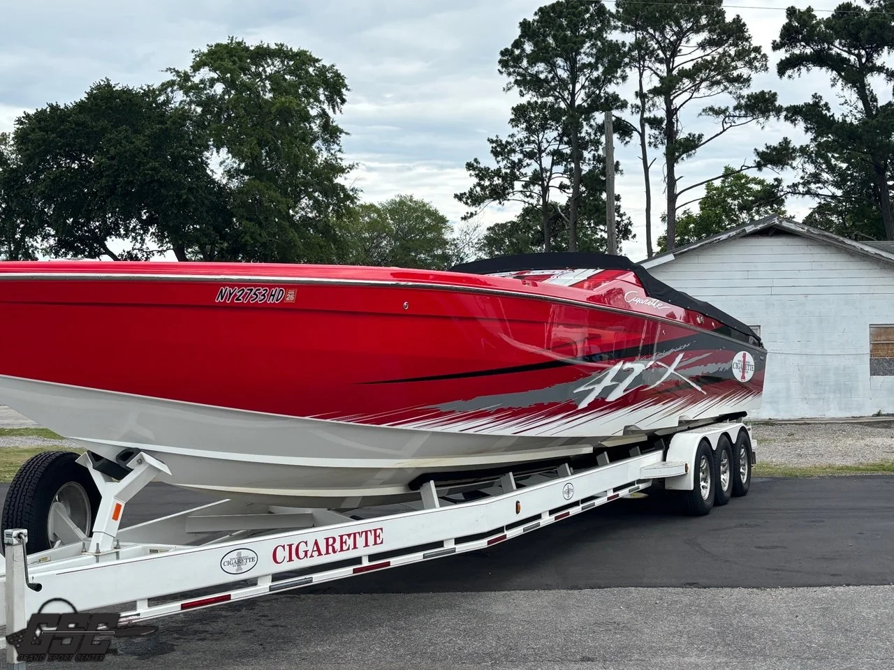 2011 Cigarette 42X - 018.jpg