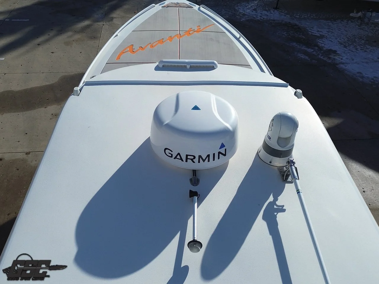 2021 Avanti 36 Center Console — Grand Sport Center