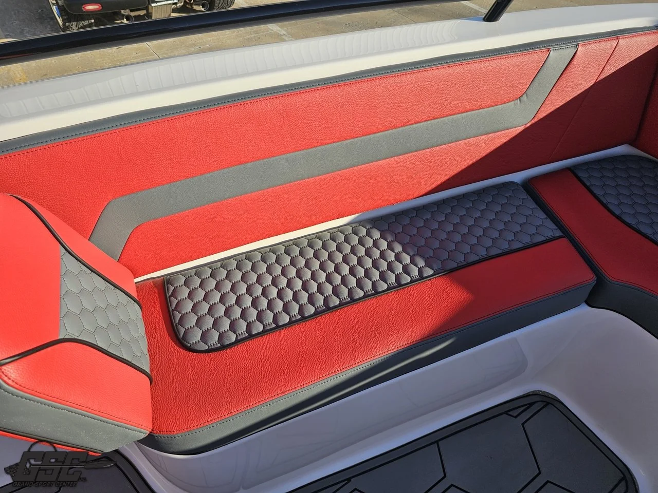 2025 Concept 27CC (96).jpg