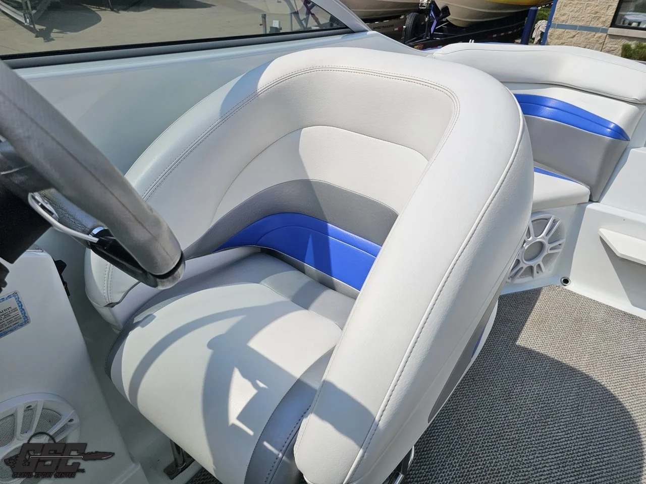 08 004.jpg
