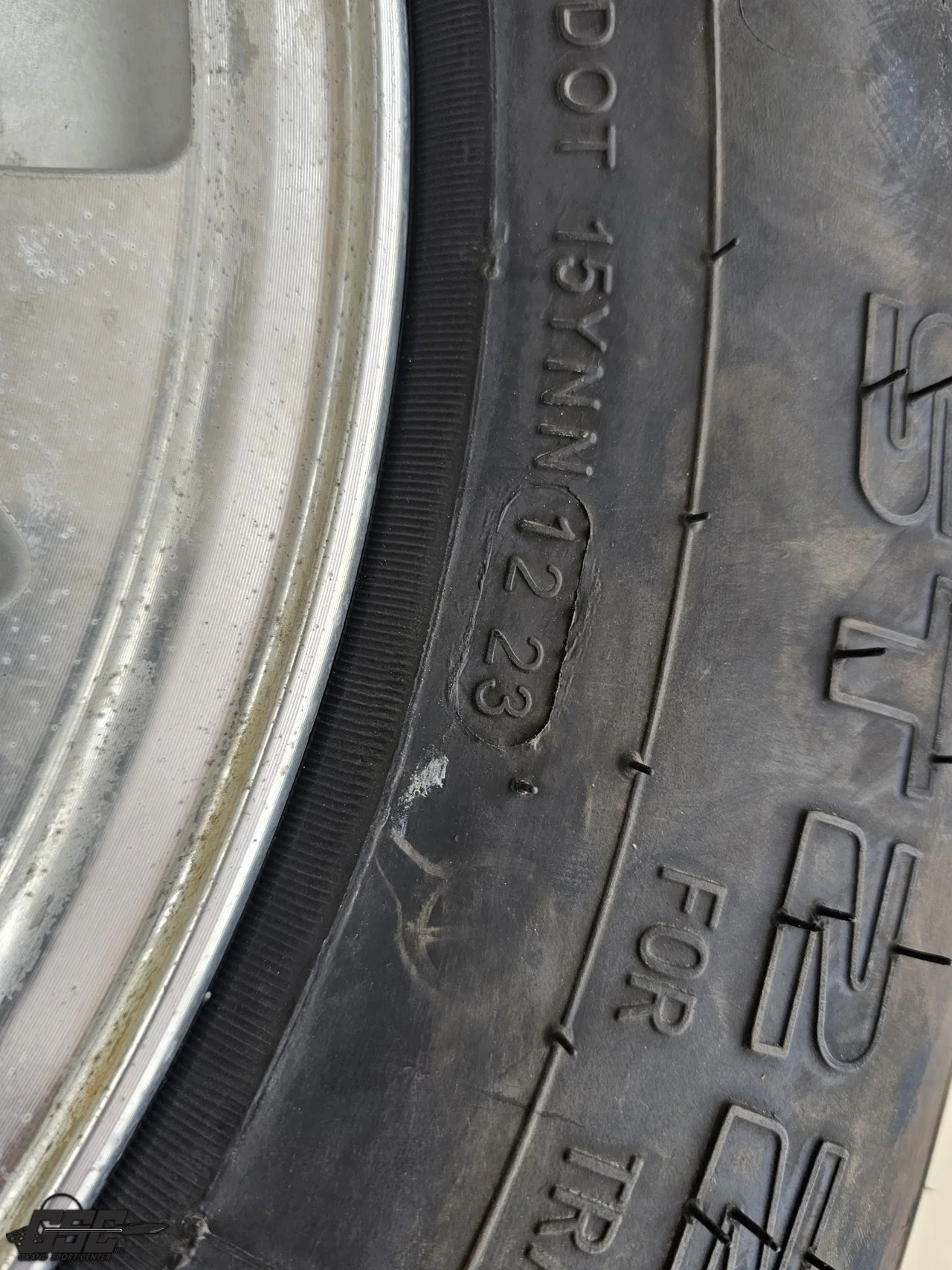 extra - tires.jpg