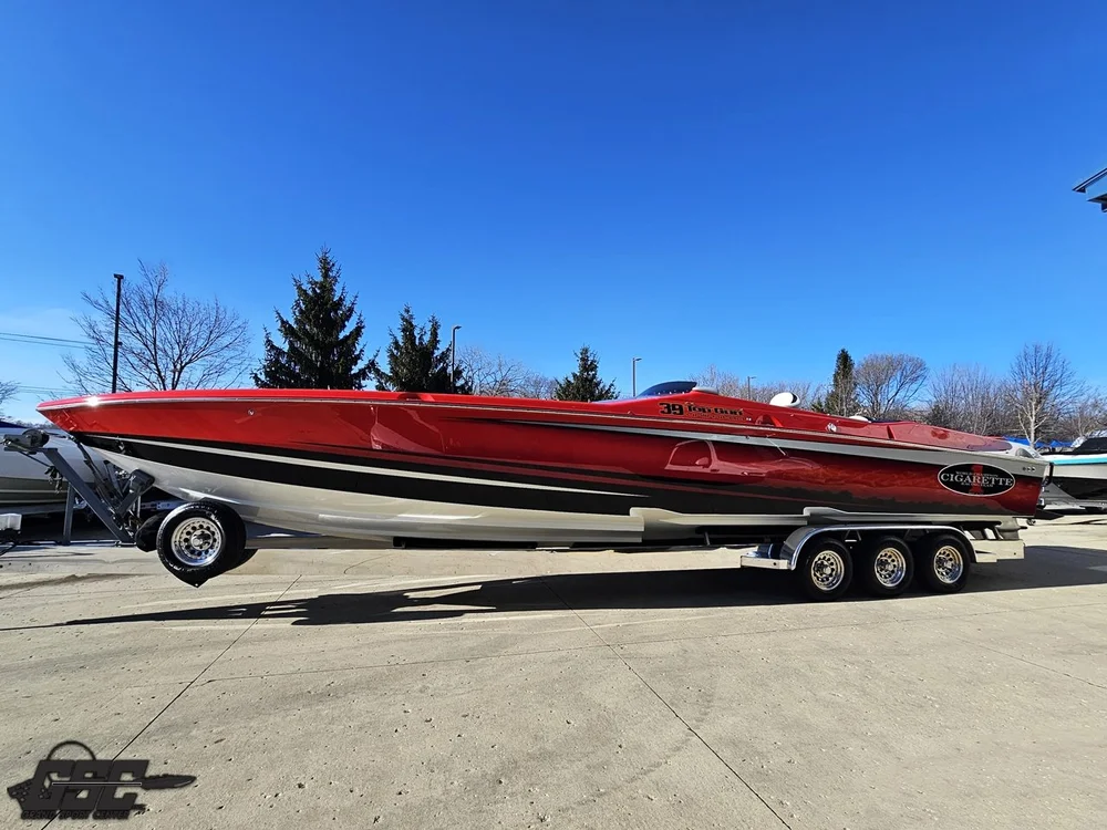 SALE PENDING! 2011 Cigarette 39 Top Gun Unlimited — Grand Sport Center