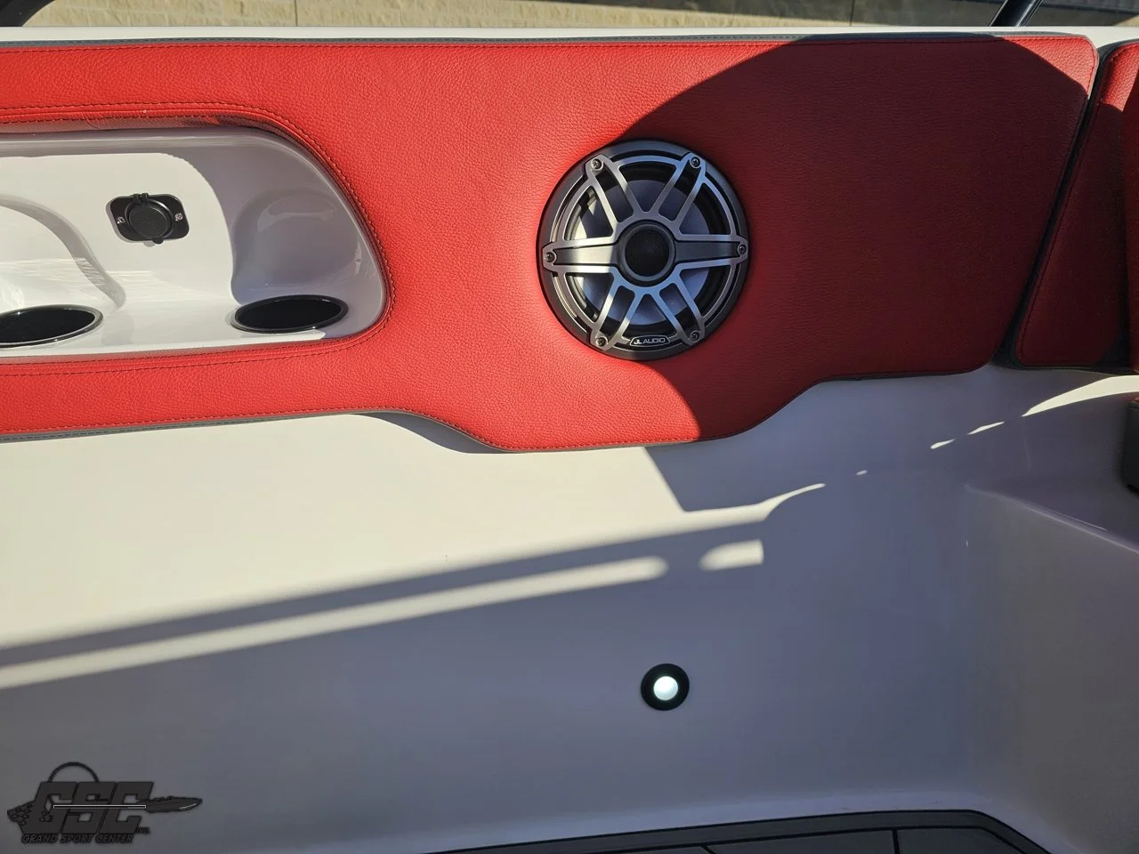 2025 Concept 27CC (89).jpg