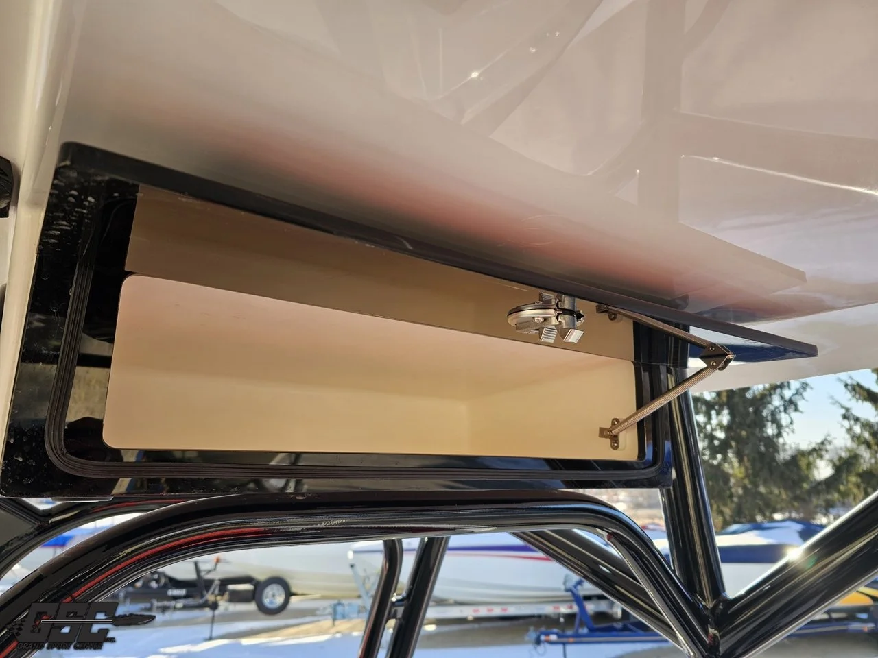 2025 Concept 27CC (74).jpg