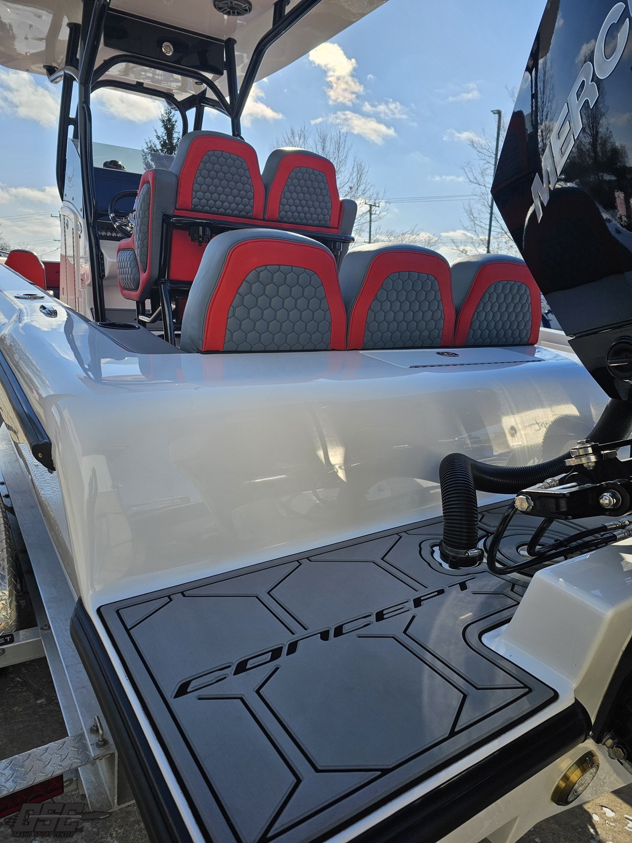 2025 Concept 27CC (29).jpg