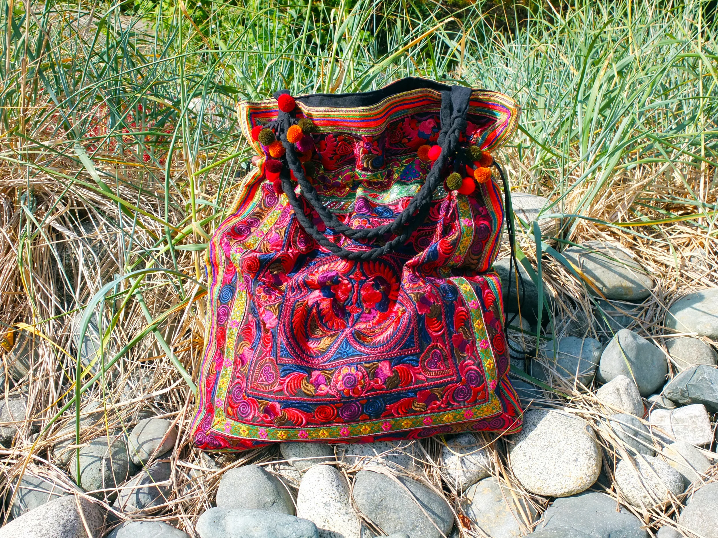 Thai&nbsp;Golden Triangle Tempt-Me Tote // $110