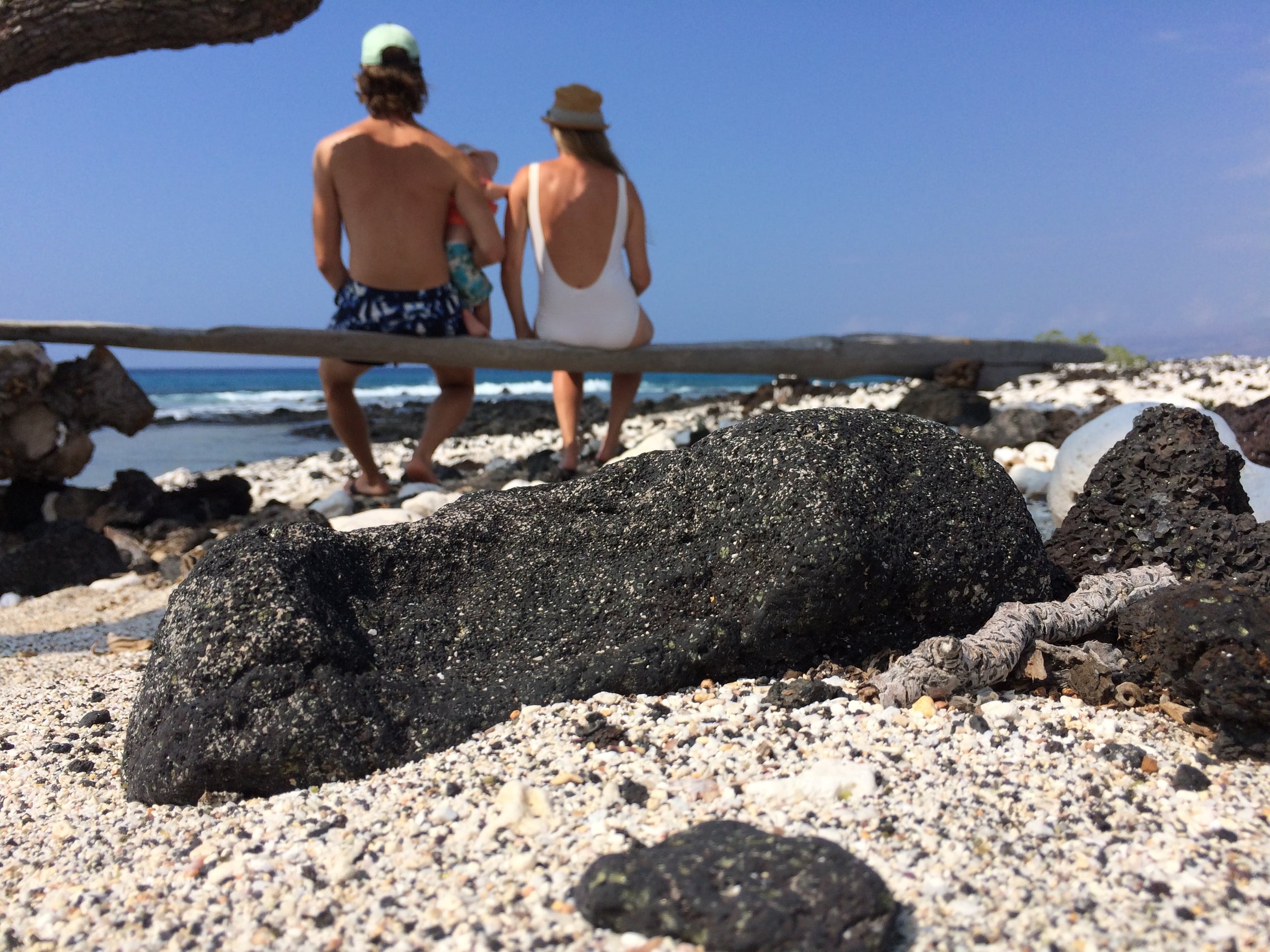 For the beach-perfect selfies { find out how to take a great family selfie here }!