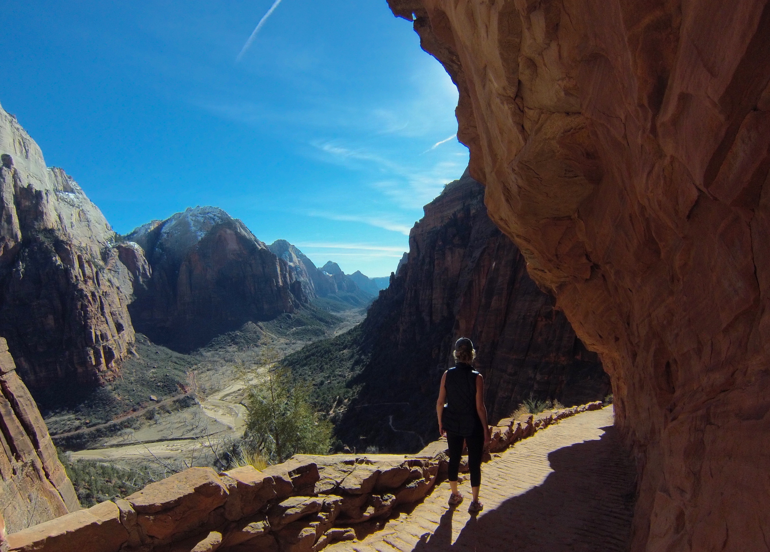  Another incredible hike: Angels Landing, which begins along a flat and dirt path adjacent to the Colorado River, and quickly rises into switchback territory ascending sharply to Scout’s Lookout.&nbsp;From here, with the help of metal chains bolted i