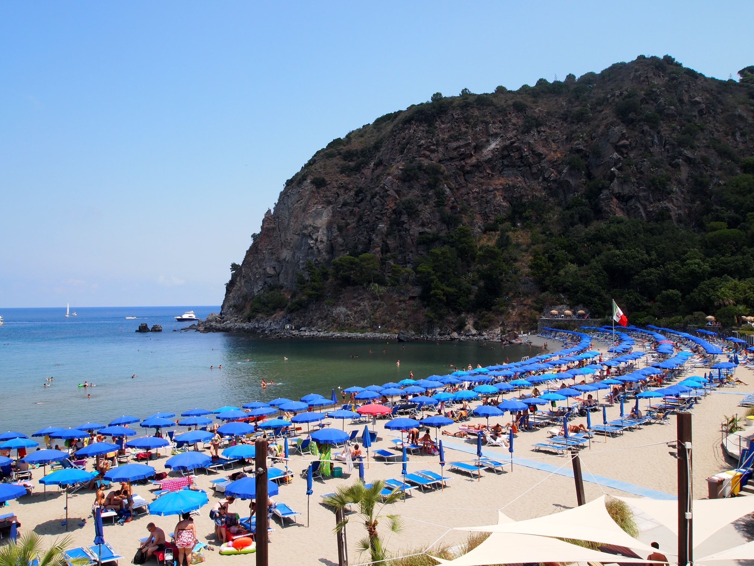 Beach Ischia.jpg