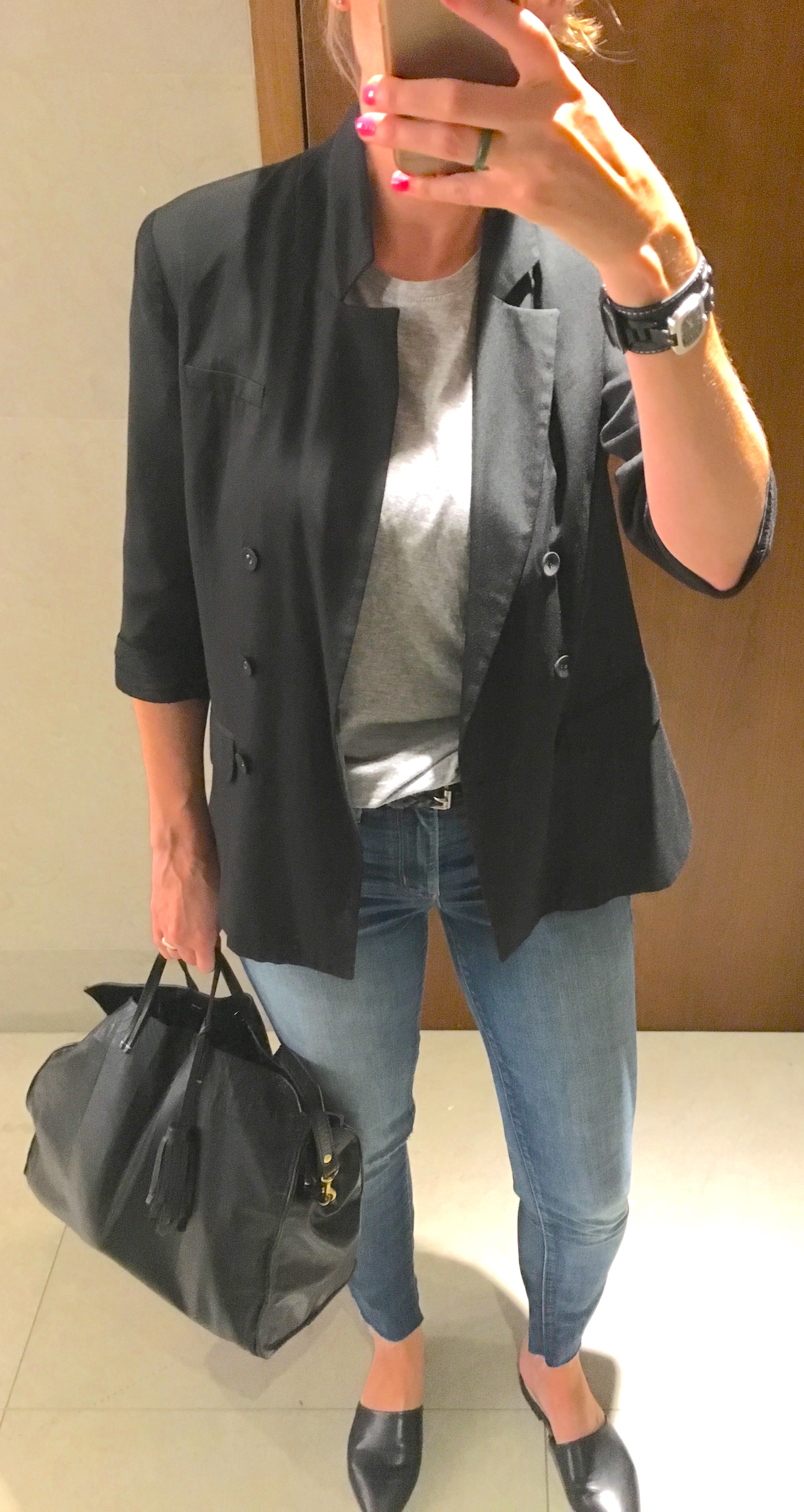 My Vancouver --> New York airplane outfit, a go-to getup that is similar every trip {other than a few tweaks based on destination and trip type}. Slip-on shoes for security, comfy jeans, a soft T to "up" the cozy-factor on my red-eye flight. I finished it off with a lightweight blazer to befit my surroundings in Cathay Pacific's gorgeous YVR Lounge , in my Cathay Pacific business class seat, and my arrival the Four Seasons New York Hotel Downtown . 