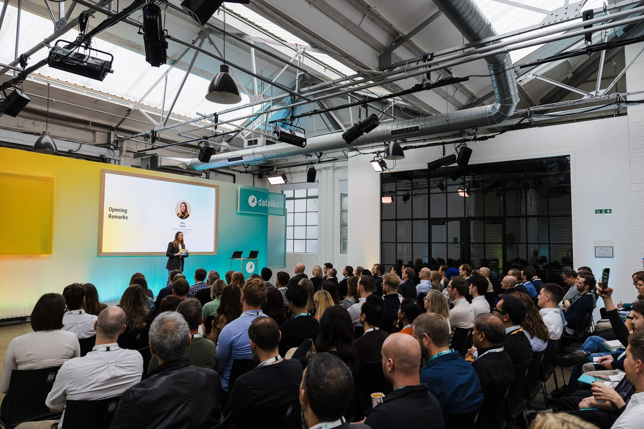 Dataku - first half-0113.jpg