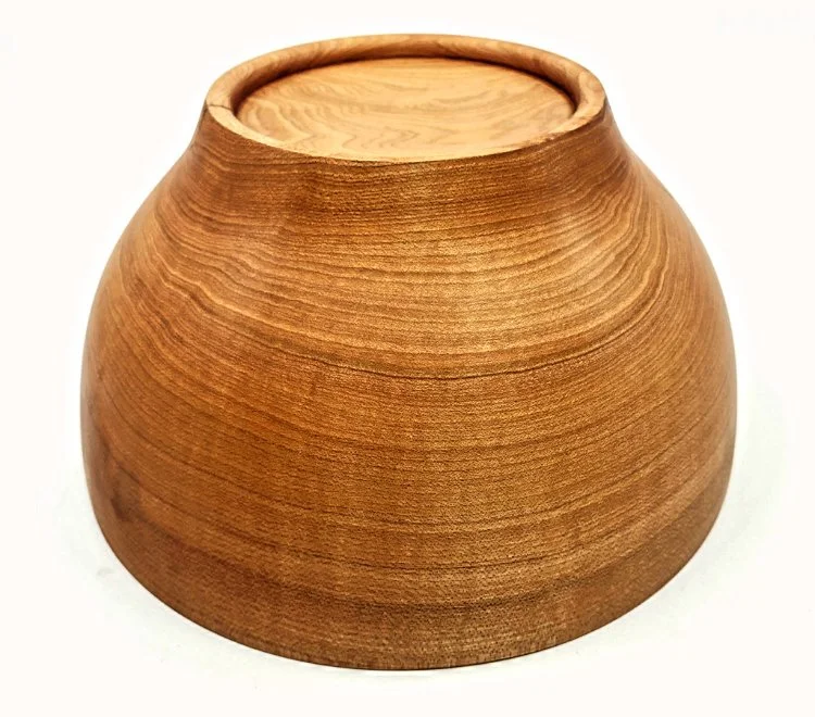 Maple tall bowl bottom.JPG