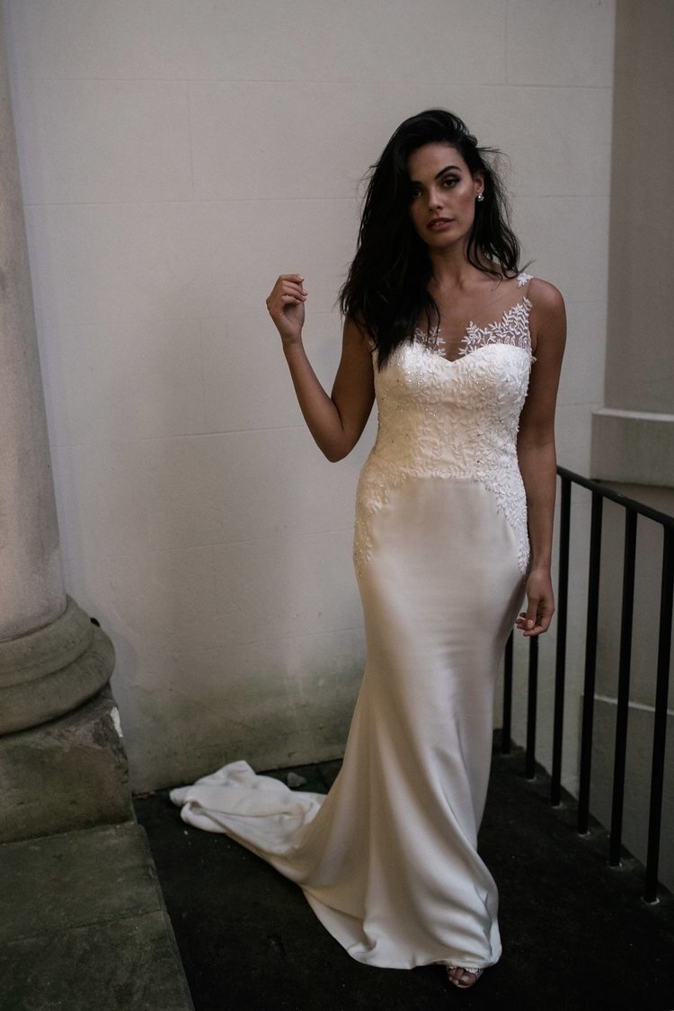 anya+front+moira+hughes+couture+wedding+dress+sydney.jpeg