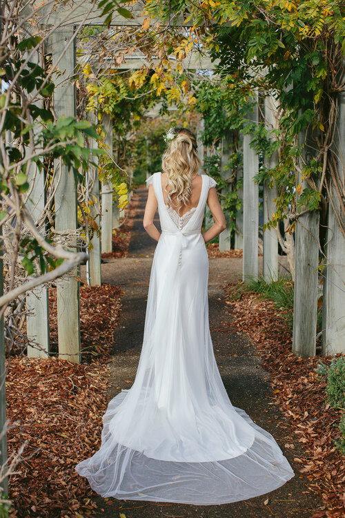 low+back+wedding+dress+sydney.jpeg