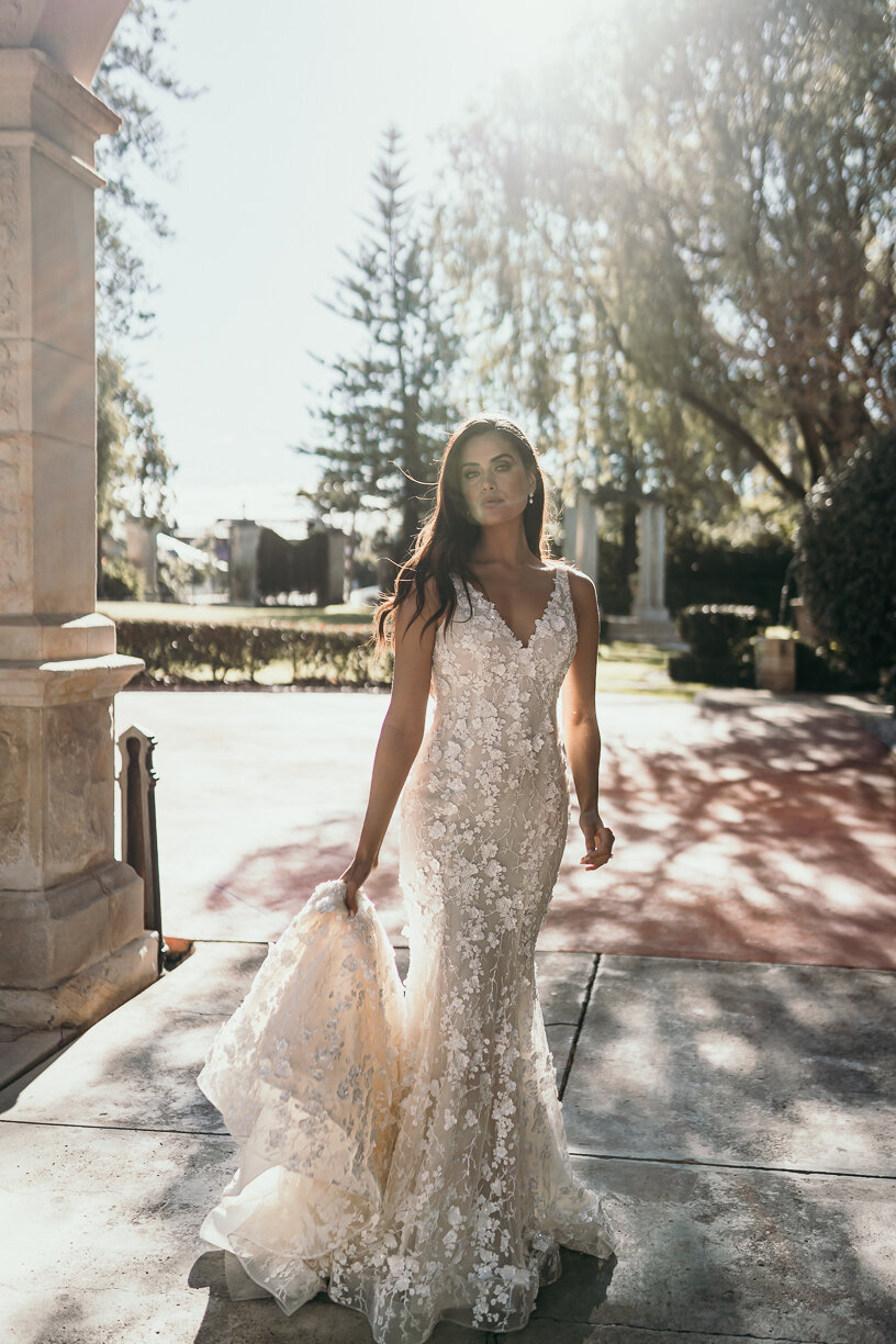 The Byron — Moira Hughes Couture Wedding Dresses Sydney