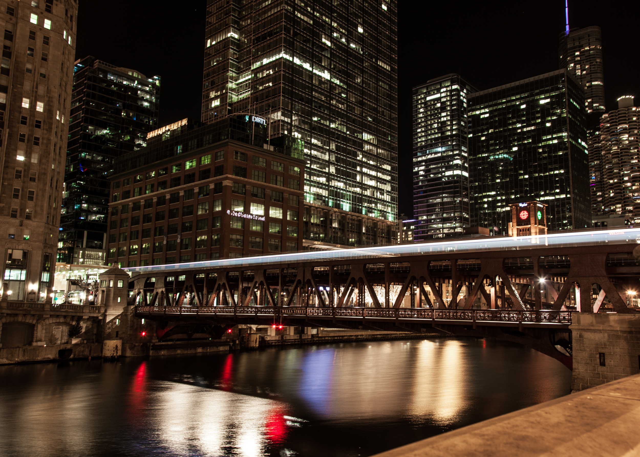 The Chicago Rover and the white light running along the bridge top is actually the L-Car