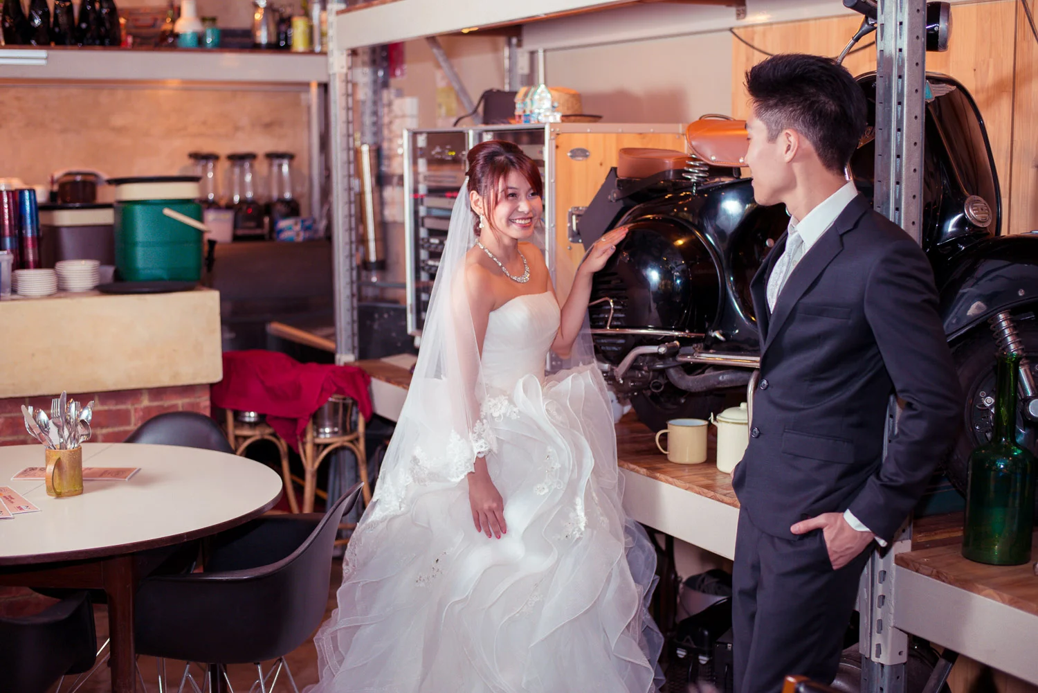 Wedding in the cafe
