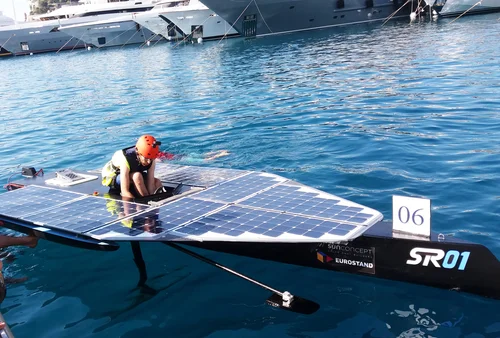 Técnico Solar Boat image