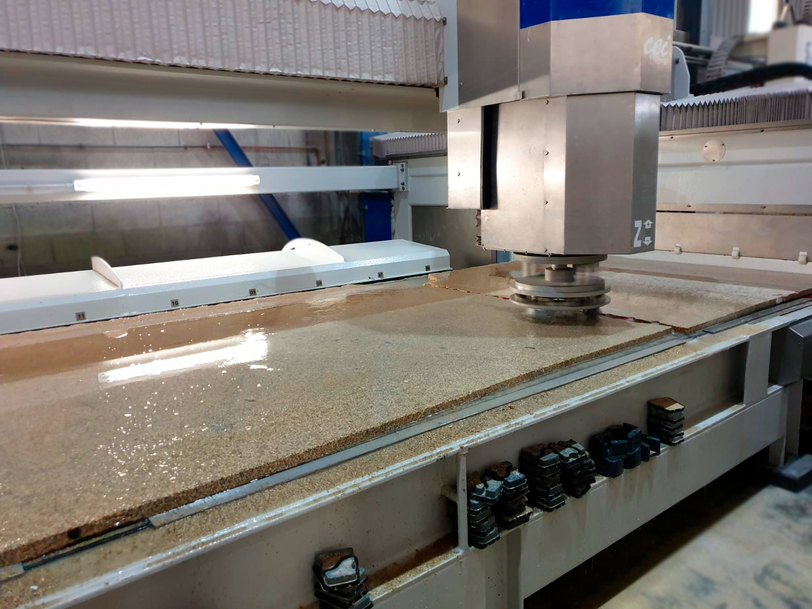 Stone Surface Line 1 tratada.png