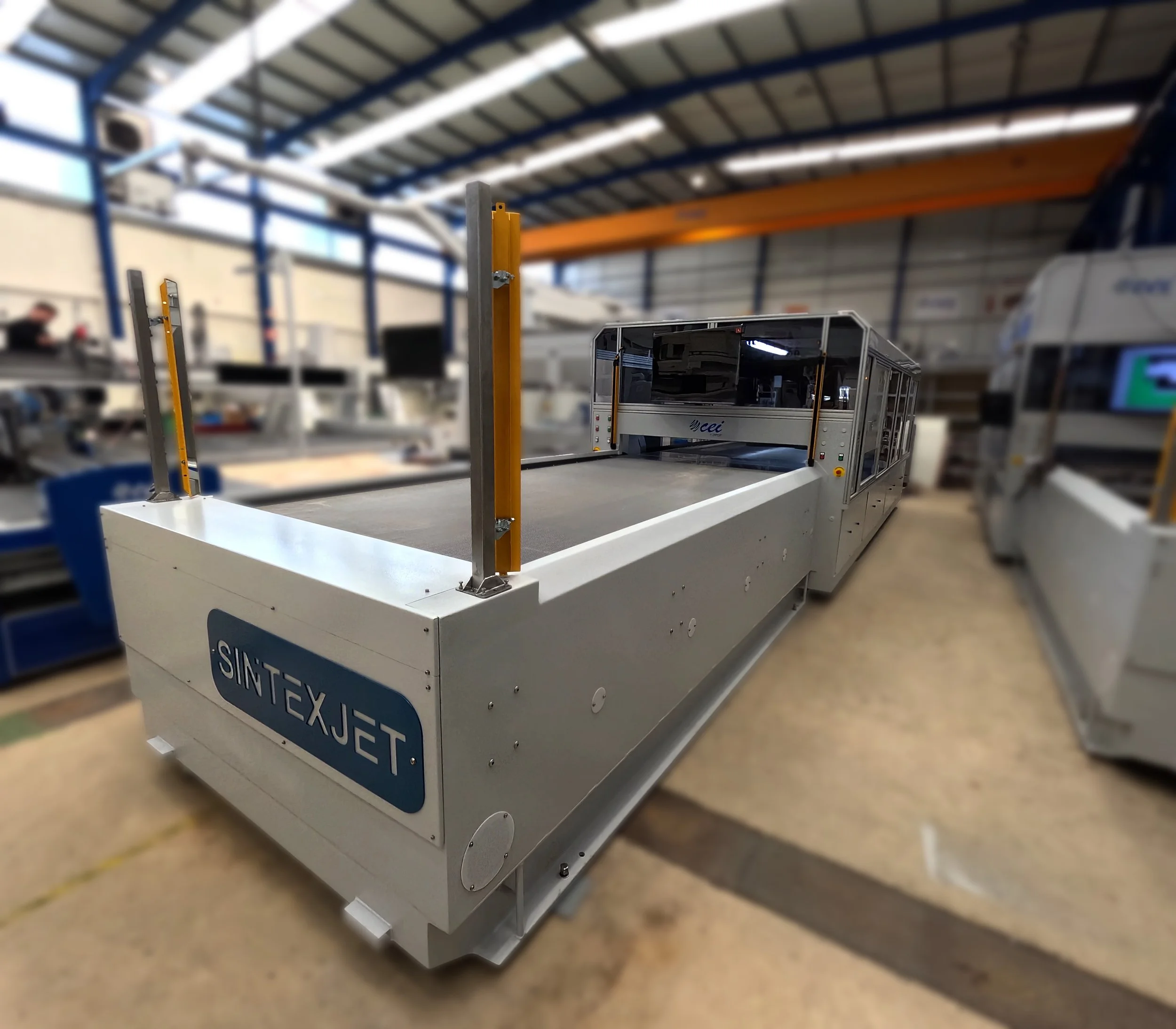 SintexJet 1 (blur).jpg