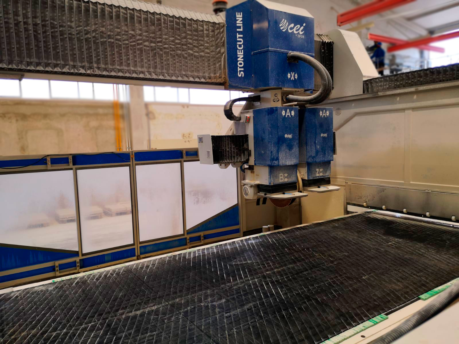 Stonecut Line Hercules 6 tratada.png