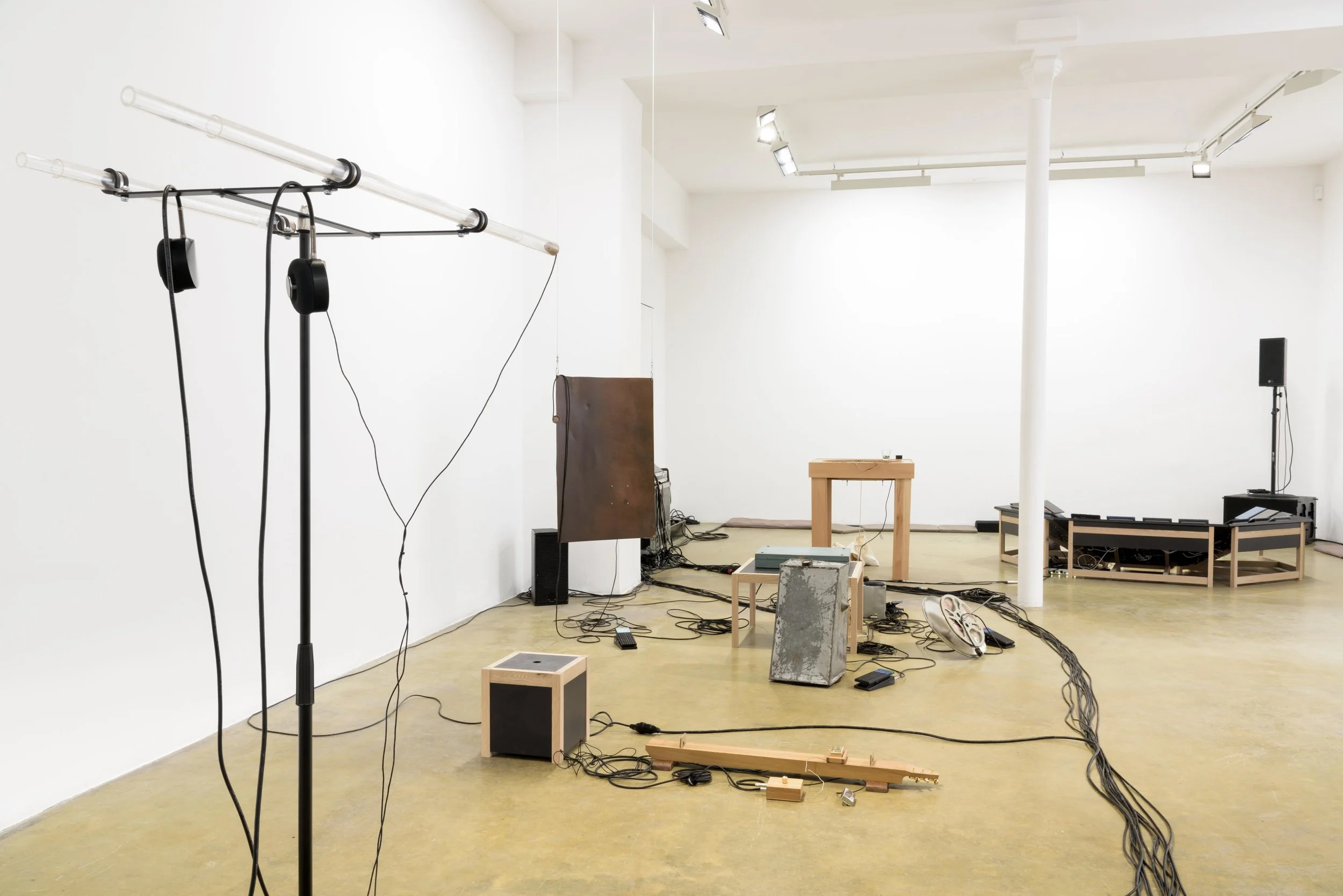 WITHIN Exhibition view Photo credits: Florian Kleinefenn Courtesy of the artist and Galerie Chantal Crousel, Paris