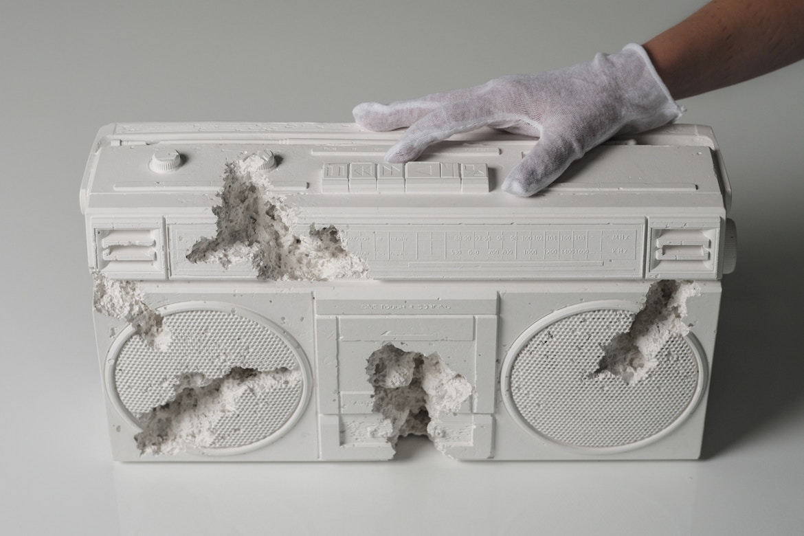 http---hypebeast.com-image-2017-09-daniel-arsham-future-relic-08-exclusive-5.jpg