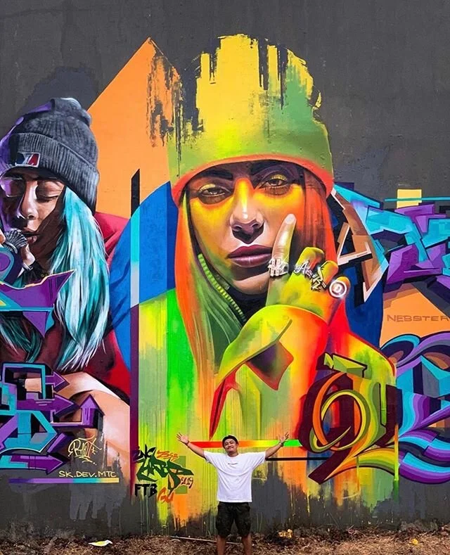 &ldquo;Billie Eilish&rdquo; by @hardthirteen with @nevertoolavish Familia
@bbonerr @riot_sk @rudsclas @hilaknesbi @lessconfident
@billieeilish 
Portrait taken by @dritch 
#mow #musiconwalls #musicart #music #zincnitecrew #FTB #GU #bsbgraff #nevertool
