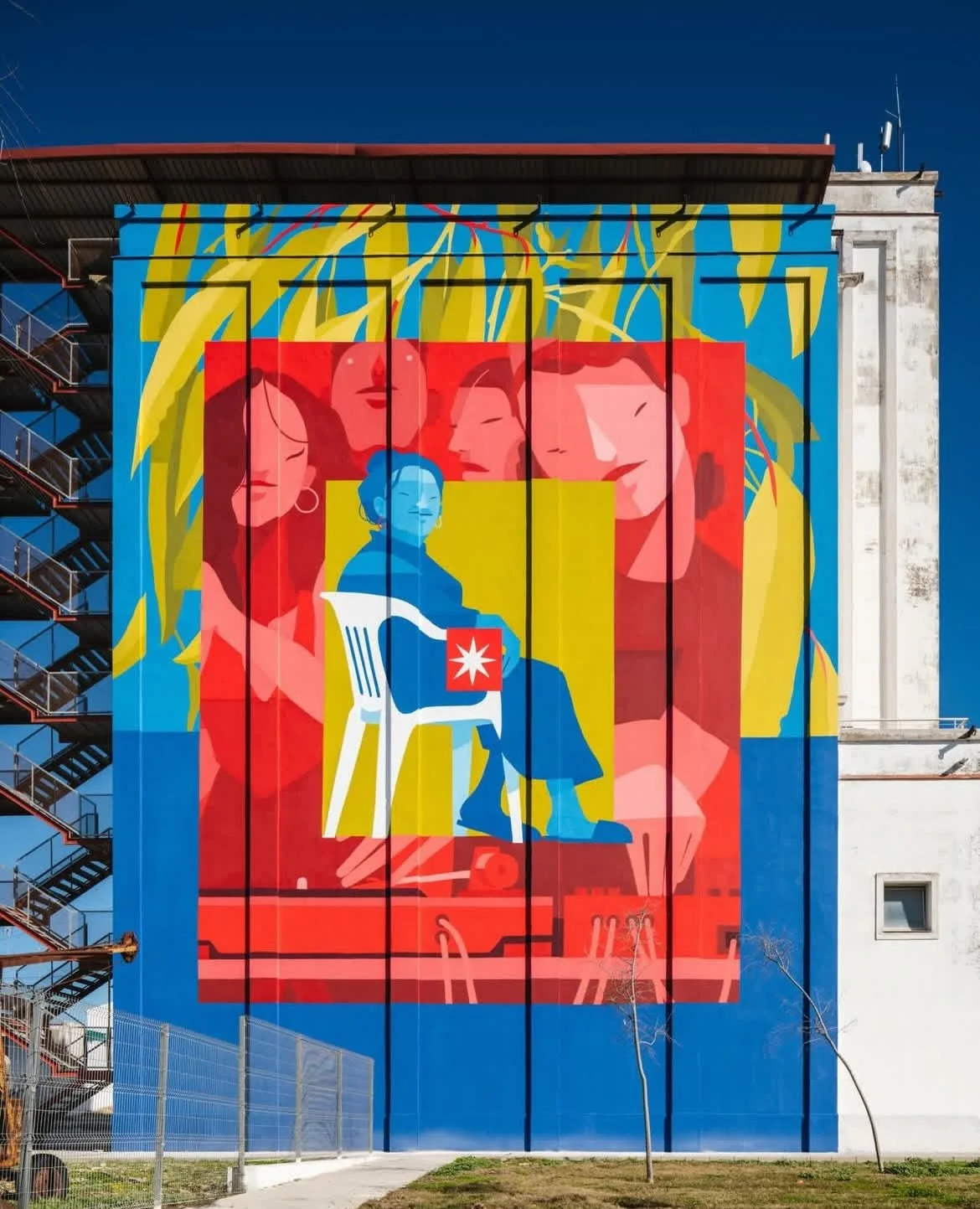 &ldquo;Calistales&rdquo; by @zesarbahamonte in Fuentes de Andaluc&iacute;a.

Zesar presents a mural born directly from the voices of its people. Through informal encounters, online conversations, chats in bars, and personal testimonies, the artist be