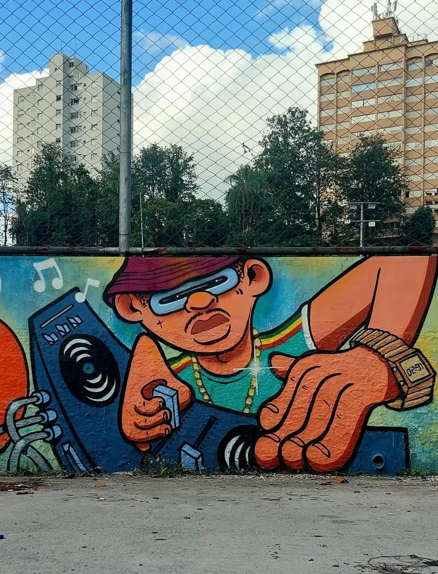 O Hip Hop N&atilde;o Para by @falgefalge 

#mow #musiconwalls #falge #hiphop