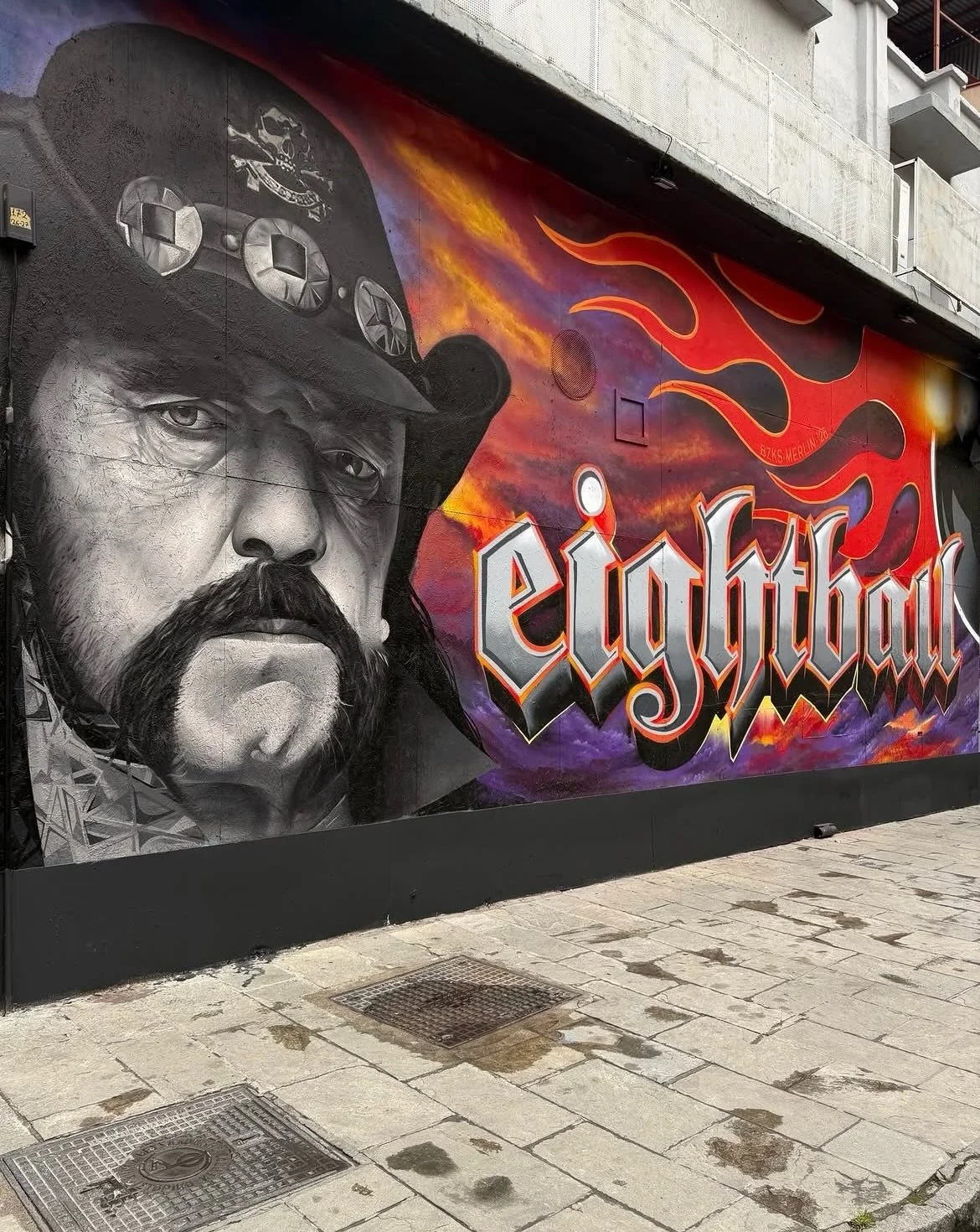 Lemmy by @merlin_classics x @bz.ks_ for @eightballclub

#mow #musiconwalls #lemmy #motorhead #streetart