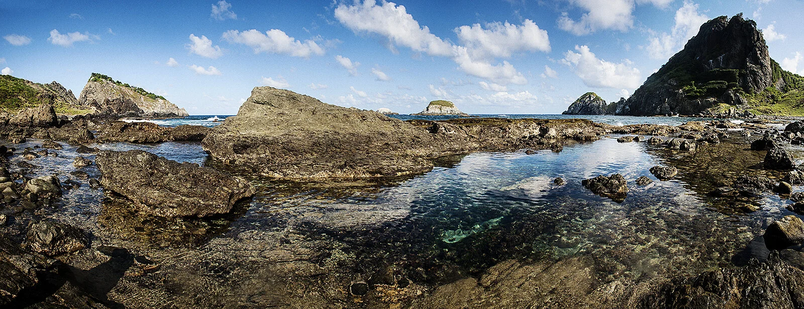 shop-blackoffice-noronha-03.jpg
