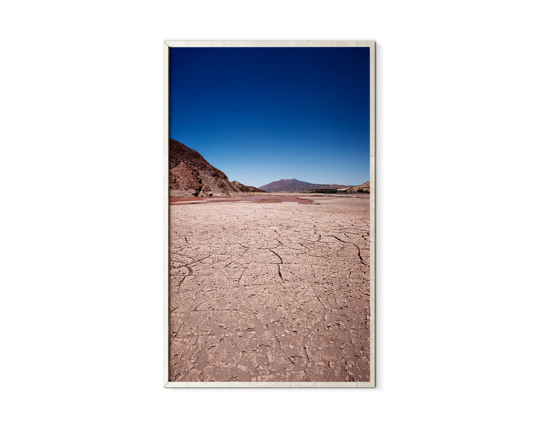 chile-fine-art-blackoffice-02.jpg