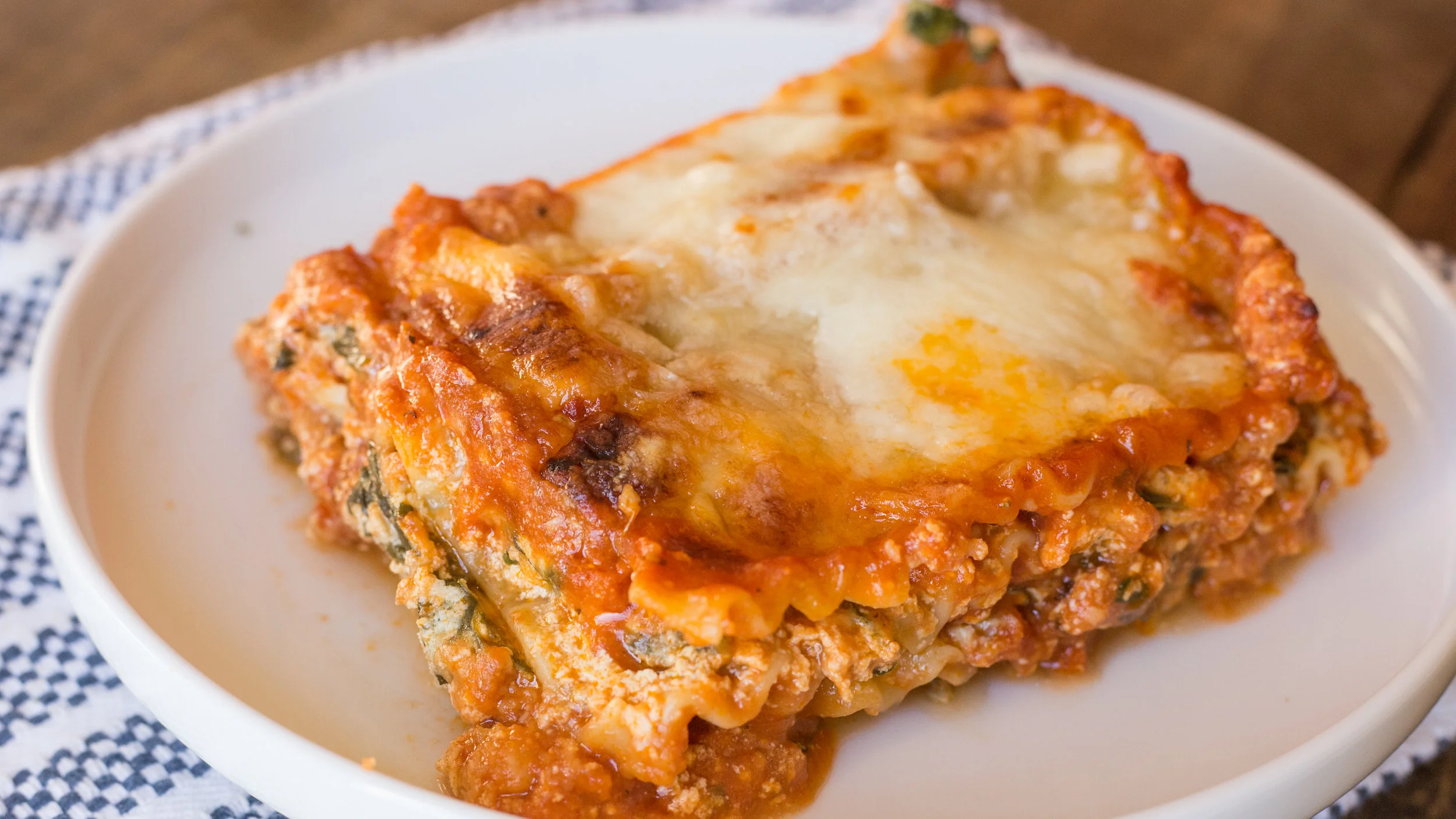 Spinach Lasagna No Side 16x9.jpg
