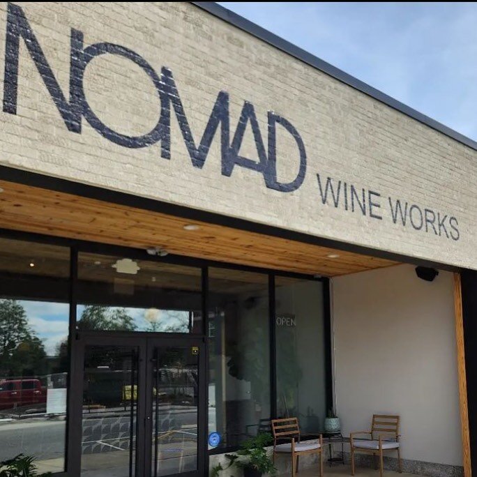 Come see us @nomadwineworks tonight! We will be there 5pm-9pm!! 🍷 🌯 🎶 

📍432 N Wrenn St. High Point