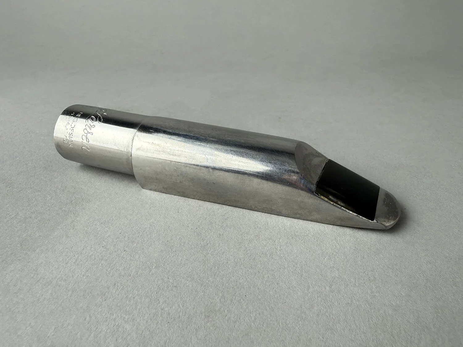 Berg-Larsen-100:3-M-Tenor_BarnardRepair_05.jpeg