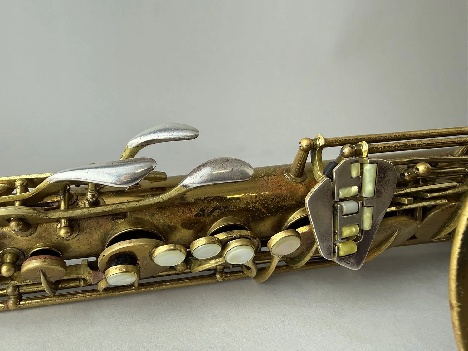 Conn-Connqueror-Tenor_307xxx_BarnardRepair_20.jpeg