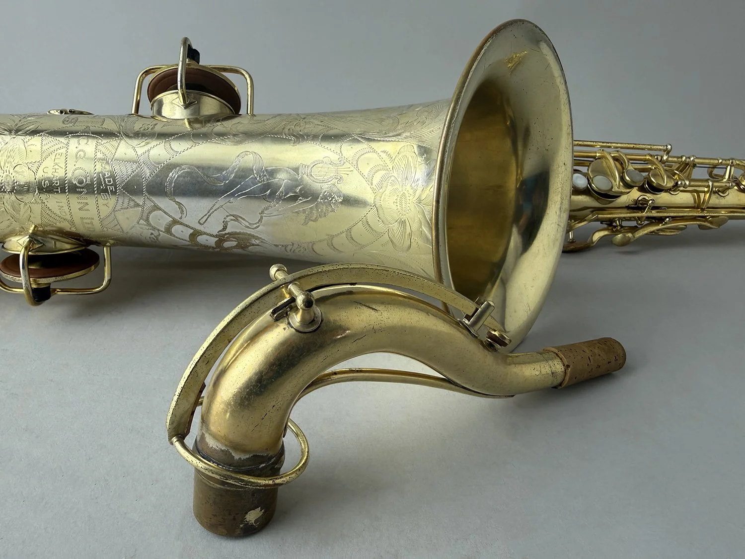 Conn-10-M-Naked-Lady-Gold-Plated-Tenor_134xxx_BarnardRepair_25.jpeg