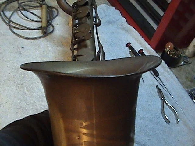 05-BarnardRepair_AdolpheSax-Baritone-BellFlare_before.jpg