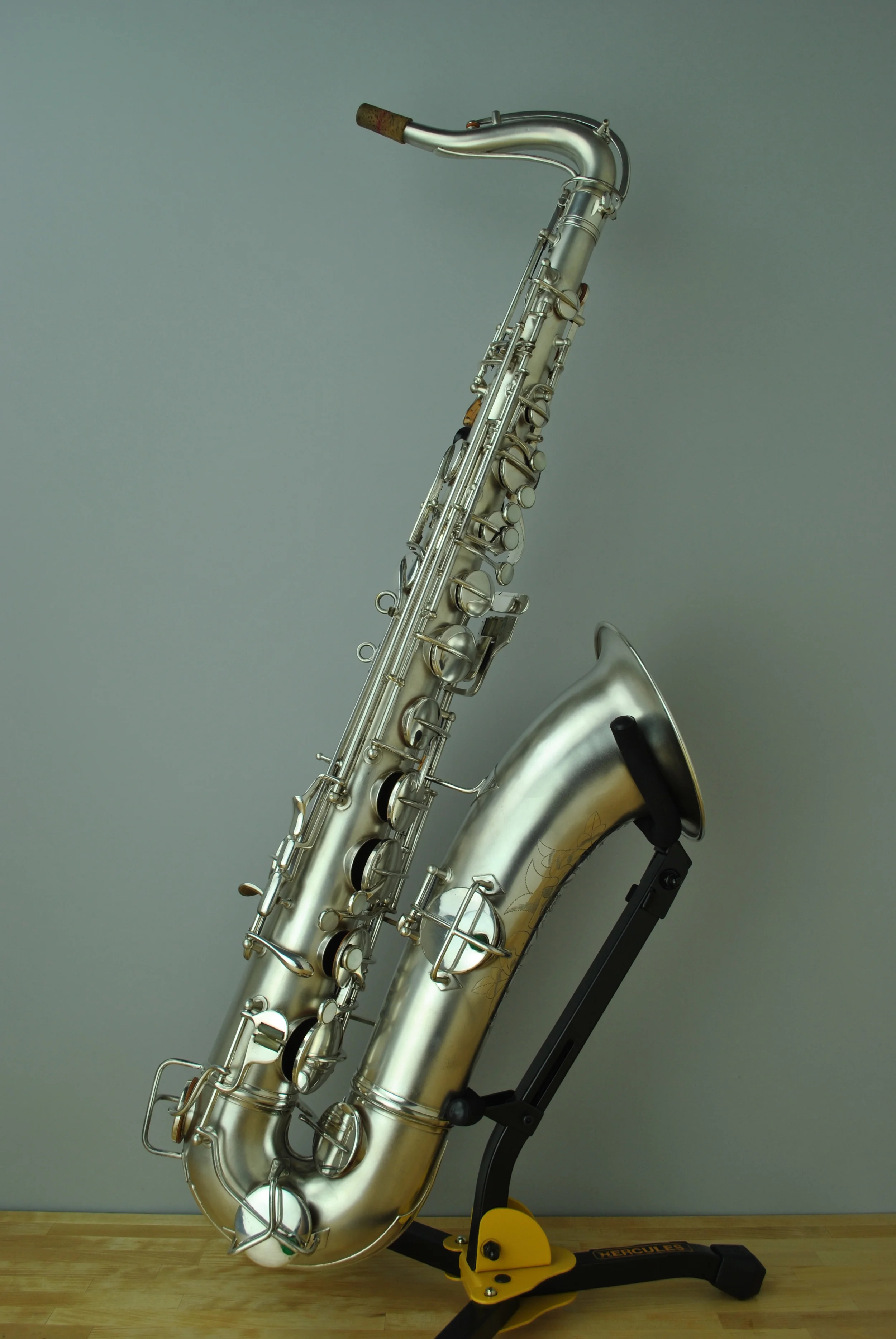 Conn-NewWonderTenor_134xxx_BarnardRepair_01.JPG