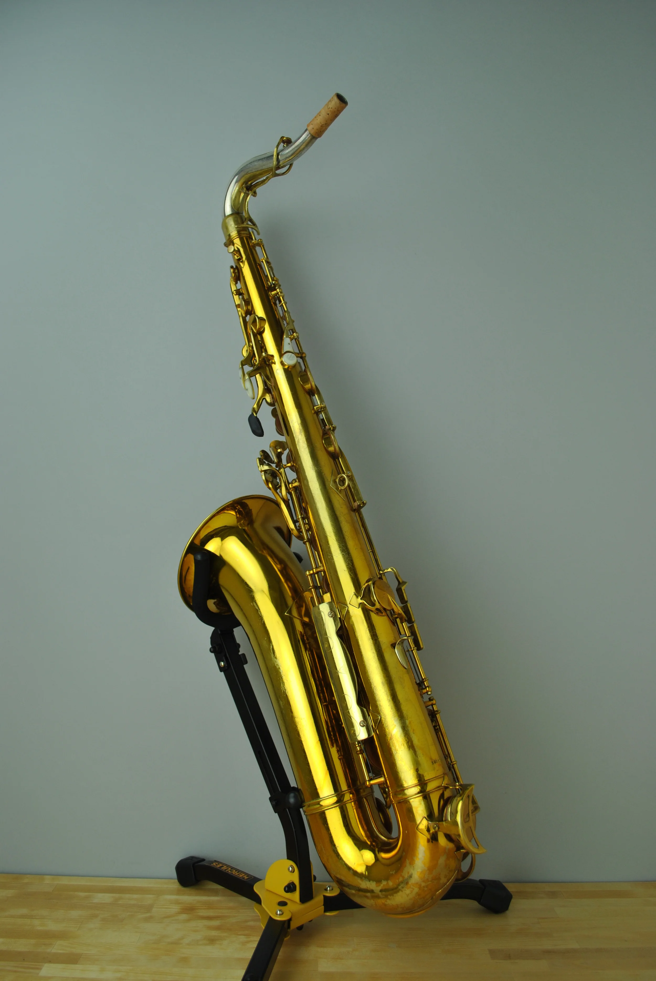 King-Super20_Tenor_320xxx_BarnardRepair_06.JPG