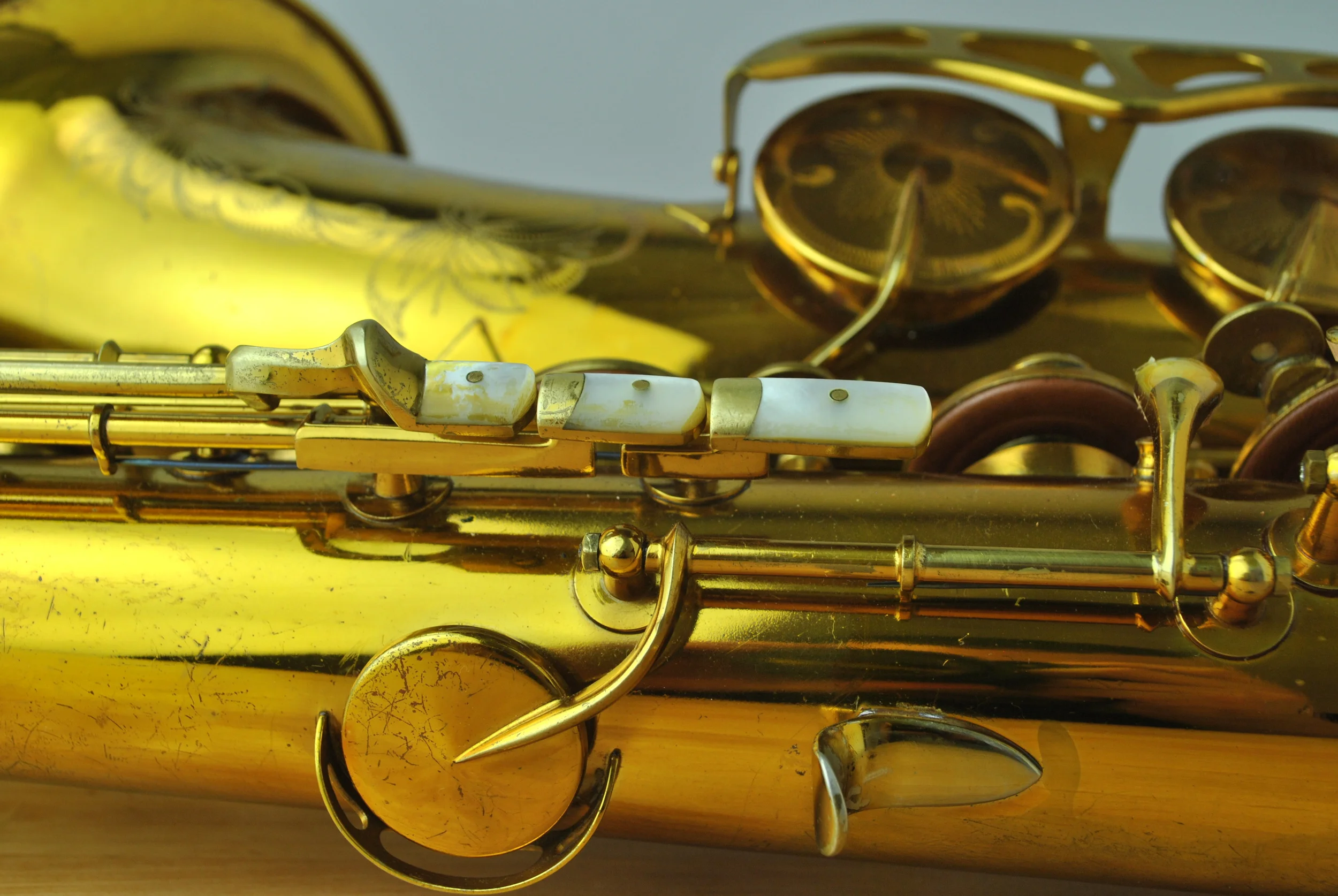 King-Super20_Tenor_320xxx_BarnardRepair_18.JPG