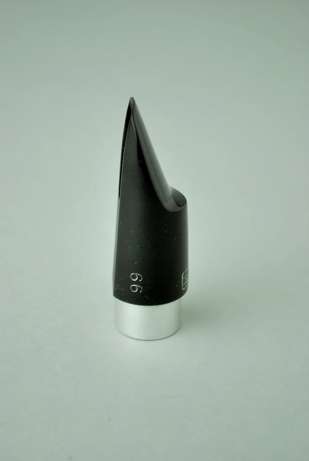BARI-HardRubber-N-Facing-point066_Soprano-Mouthpiece_BarnardRepair_04.jpg