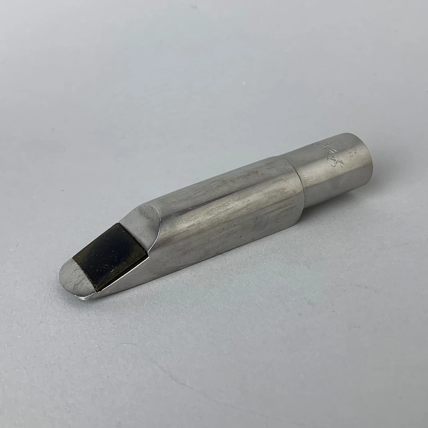 Berg-Larsen-110:3-Offset-M-Tenor-Saxophone-Mouthpiece_BarnardRepair_05.jpg