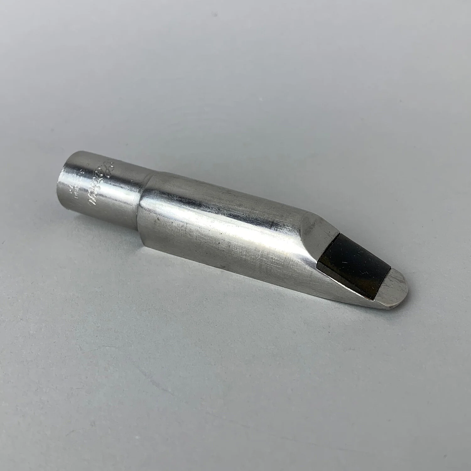 Berg-Larsen-110:3-Offset-M-Tenor-Saxophone-Mouthpiece_BarnardRepair_06.jpg