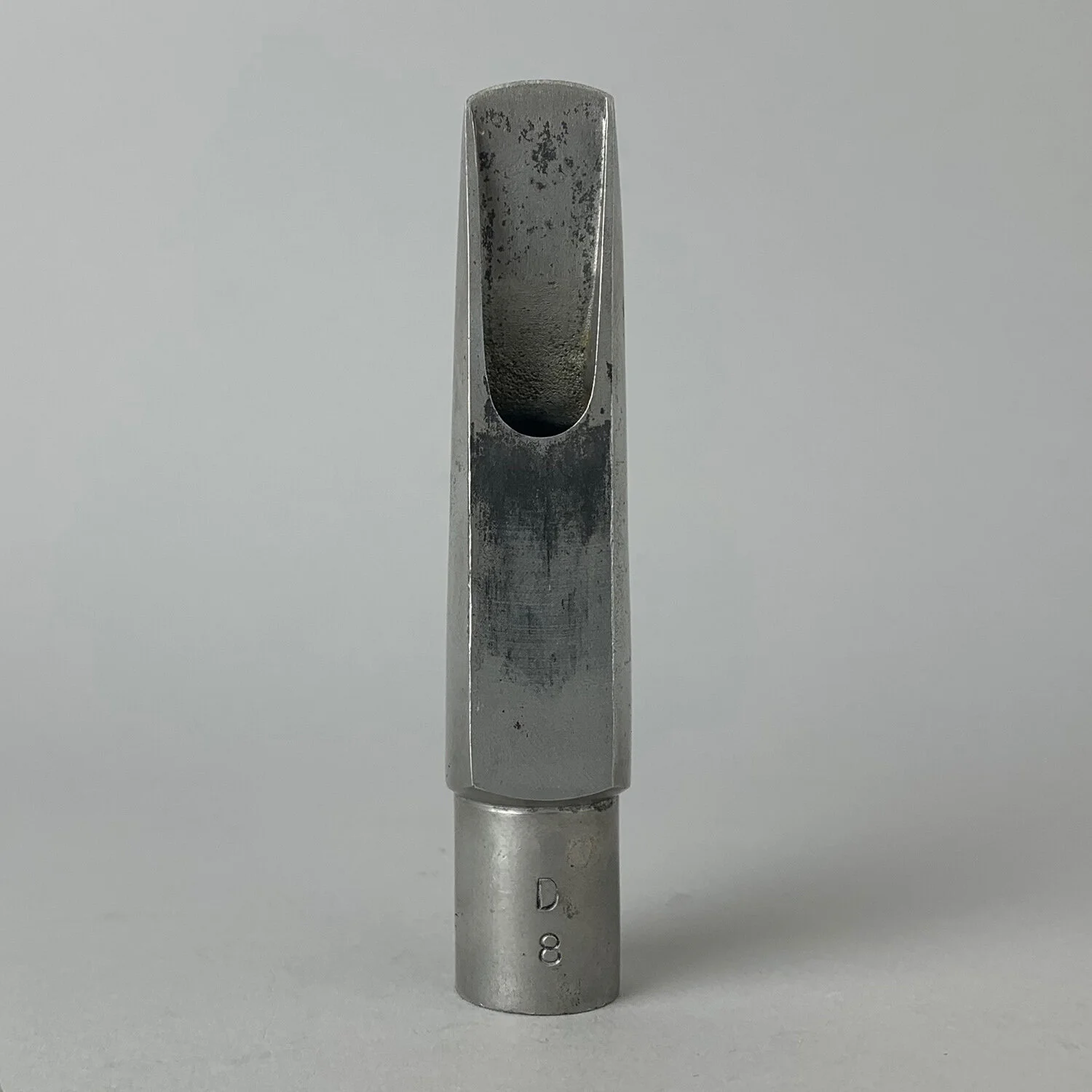 Dukoff-Super-Power- Chamber-D8-Tenor- Saxophone-Mouthpiece_BarnardRepair_03.jpg