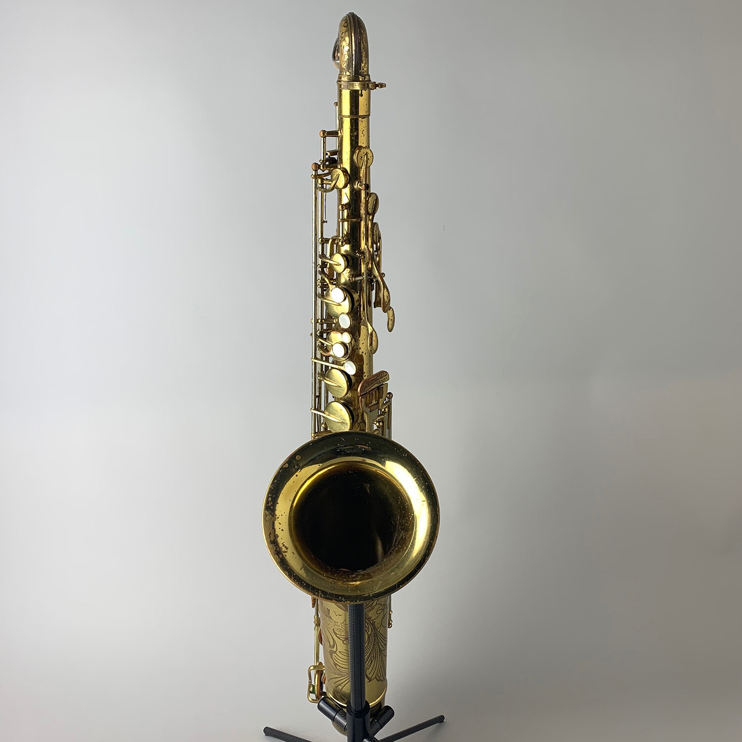 Buescher-THC-Tenor-Saxophone_326xxx_BarnardRepair_03.jpg
