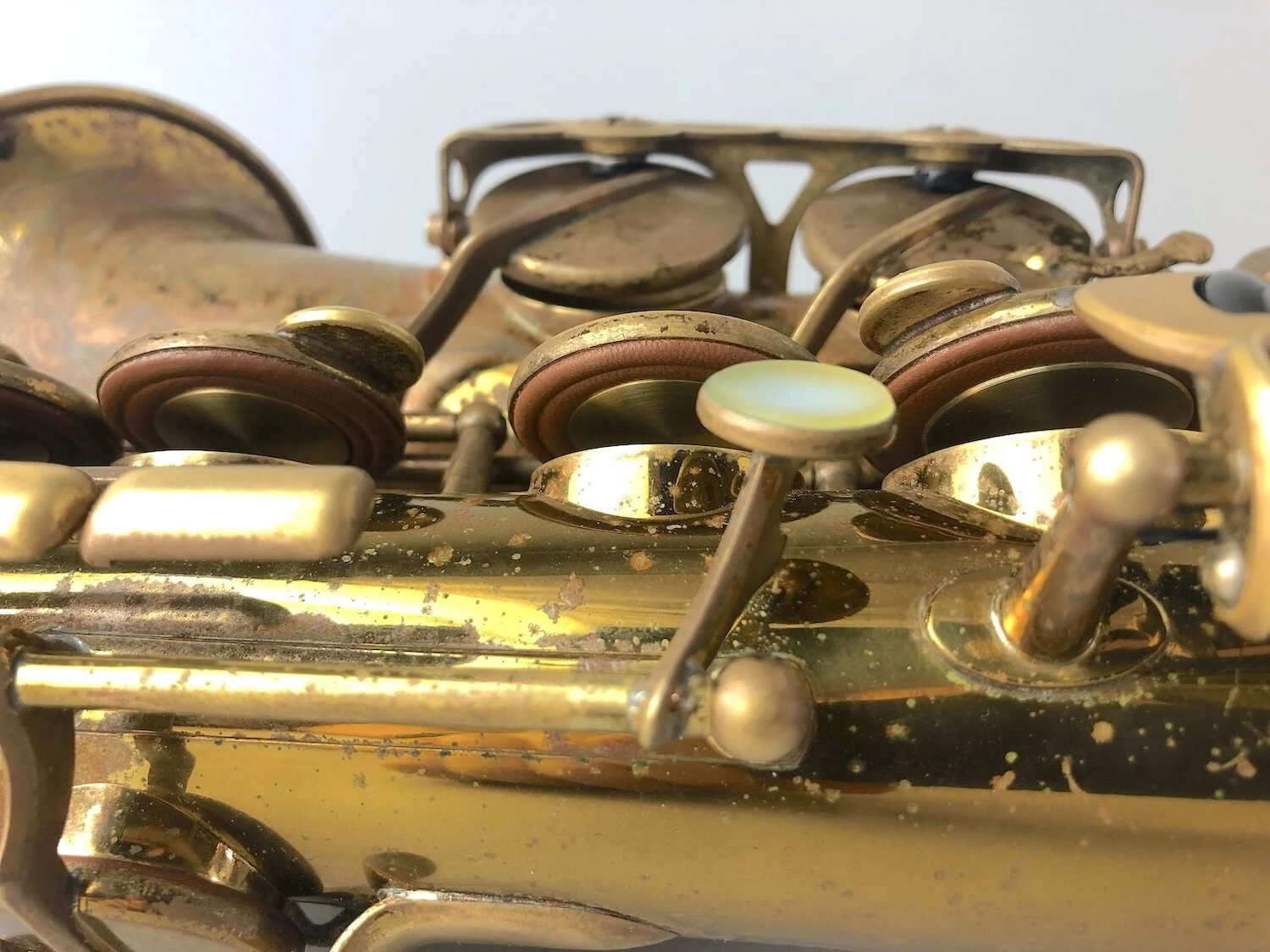 Selmer-SBA_Alto_46xxx_BarnardRepair_26.JPG